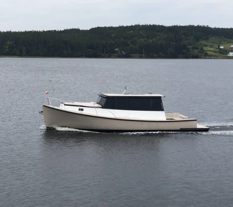 The Image of Trawler Cape Island Cruisers Cape Sable 2021 - 0