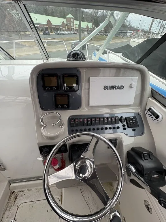 Slide: The Image of Robalo R245 WA 2008 - 6