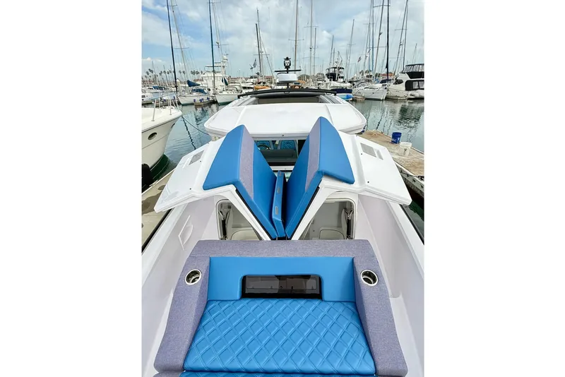 Slide: The Image of Axopar 37 XC Cross Cabin 2025 - 44