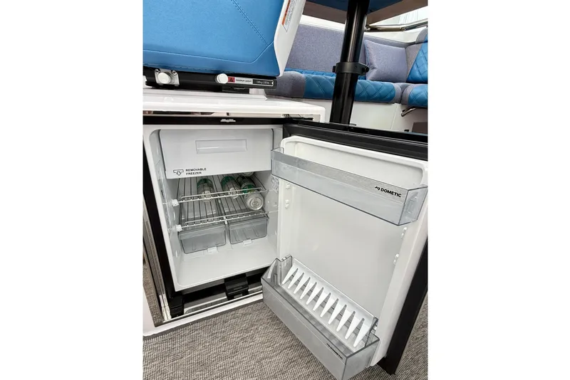 Slide: The Image of Axopar 37 XC Cross Cabin 2025 - 21