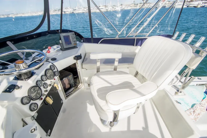 Slide: The Image of Blackman Sportfisher 32 1996 - 11