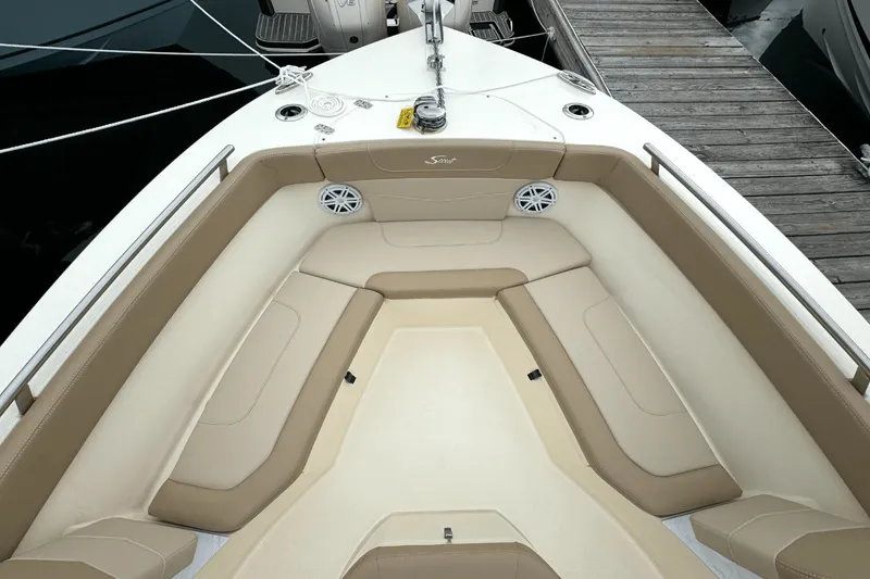 Slide: The Image of Scout 240 XSF 2025 - 28