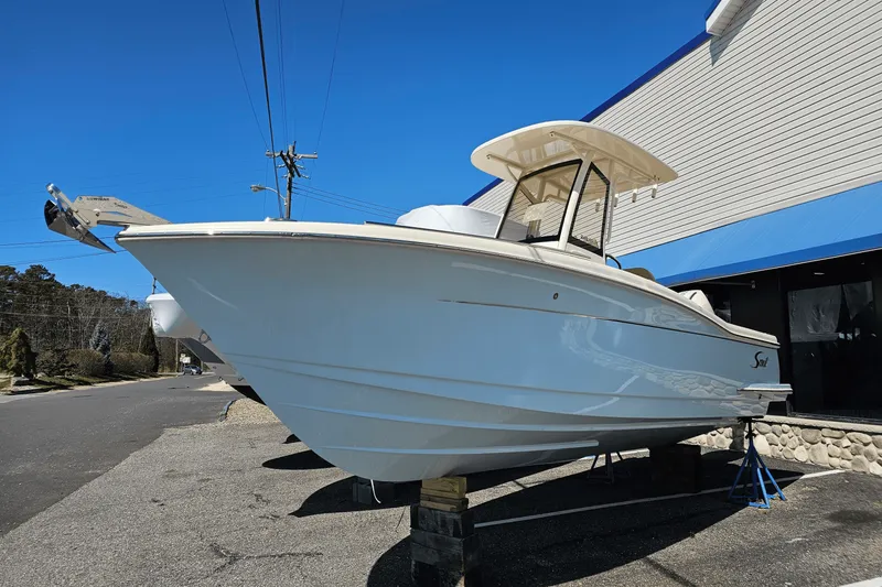 Slide: The Image of Scout 240 XSF 2025 - 4