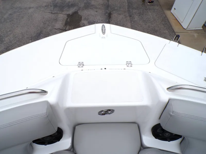 Slide: The Image of Hurricane 2400 SD 2018 - 20