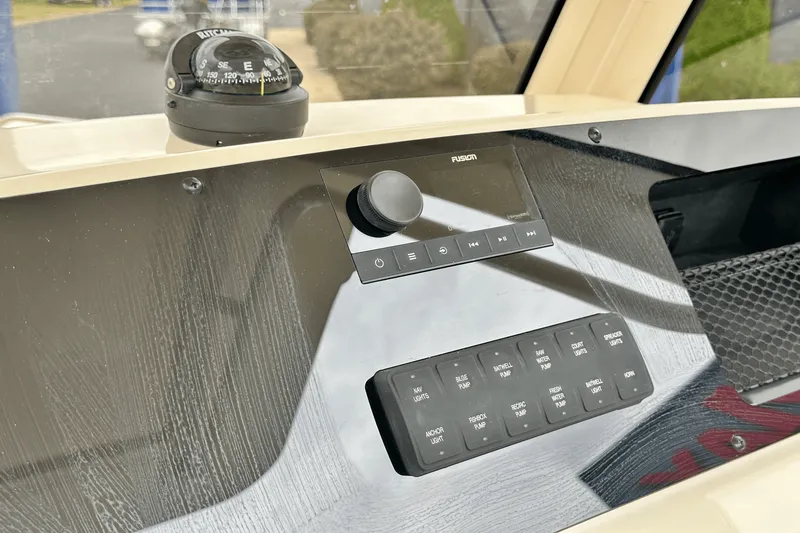 Slide: The Image of Scout 215 XSF 2025 - 10