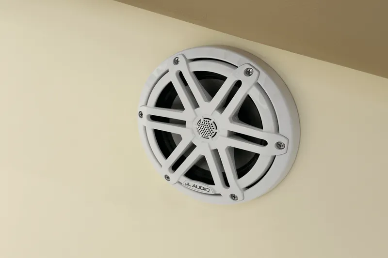 Slide: The Image of Scout 215 XSF 2025 - 13