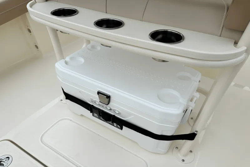 Slide: The Image of Scout 215 XSF 2025 - 19