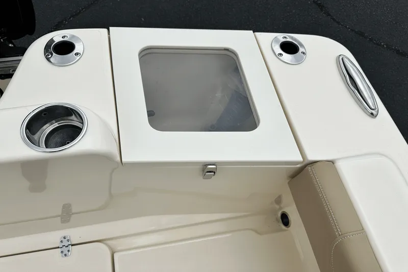 Slide: The Image of Scout 215 XSF 2025 - 20