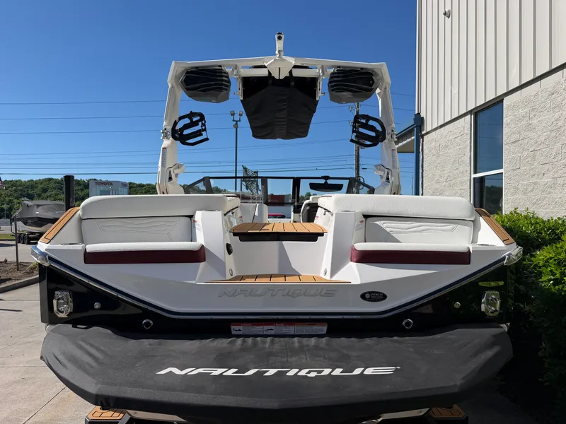 Slide: The Image of Nautique G21 2026 - 6