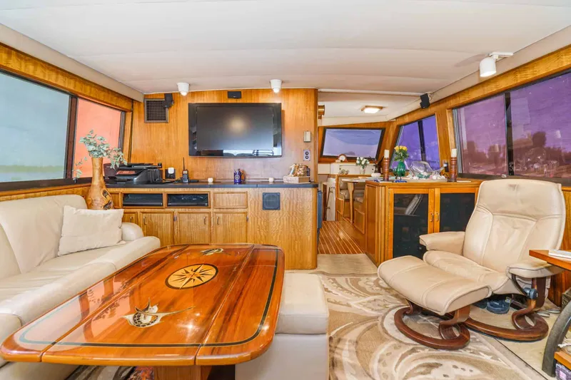 Slide: The Image of Hatteras 60 Convertible 1978 - 19