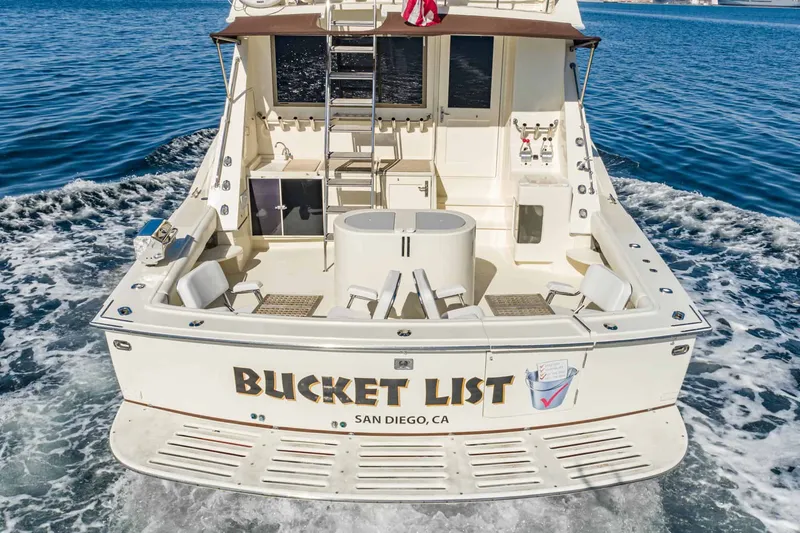 Slide: The Image of Hatteras 60 Convertible 1978 - 16