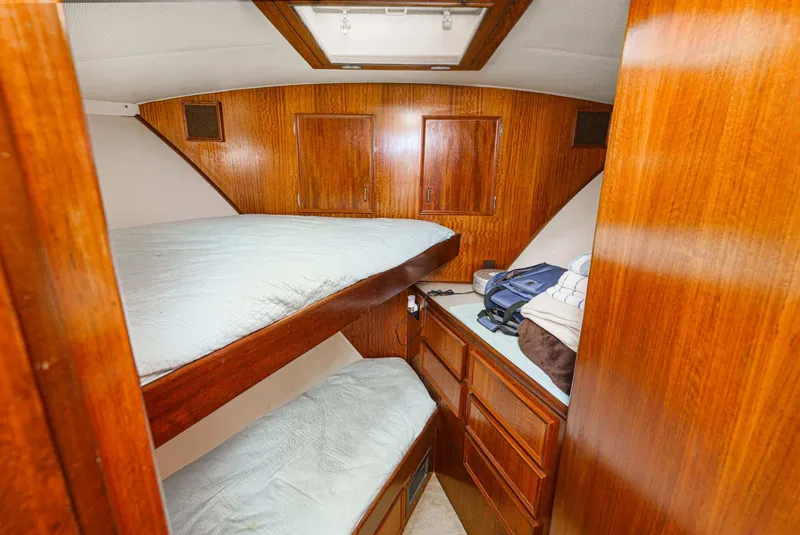 Slide: The Image of Hatteras 60 Convertible 1978 - 28
