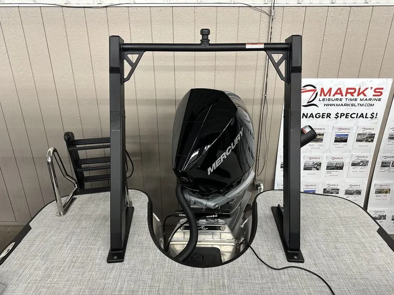 Slide: The Image of Alera Marine 23L 2026 - 12