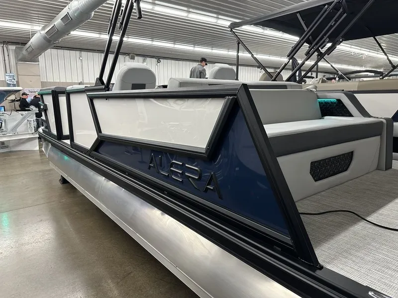 Slide: The Image of Alera Marine 23L 2026 - 1