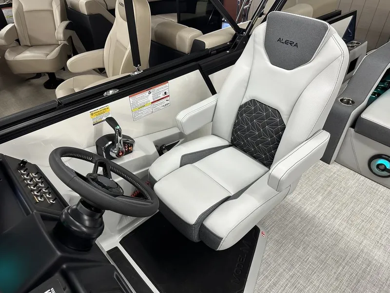 Slide: The Image of Alera Marine 23L 2026 - 5
