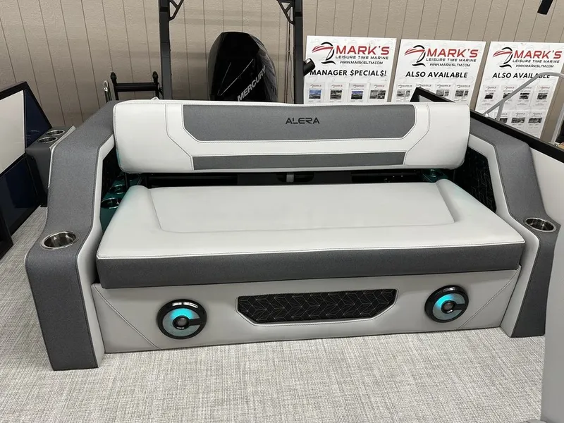Slide: The Image of Alera Marine 23L 2026 - 37