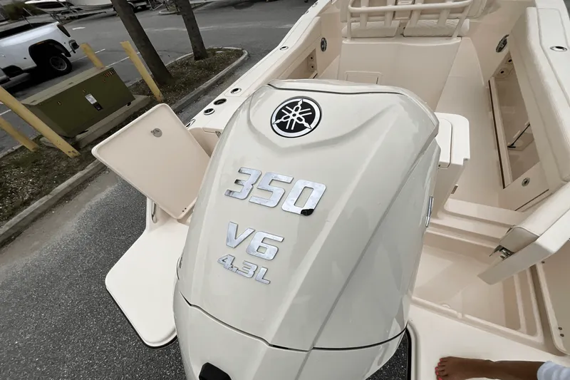 Slide: The Image of Grady-White Fisherman 236 2025 - 10