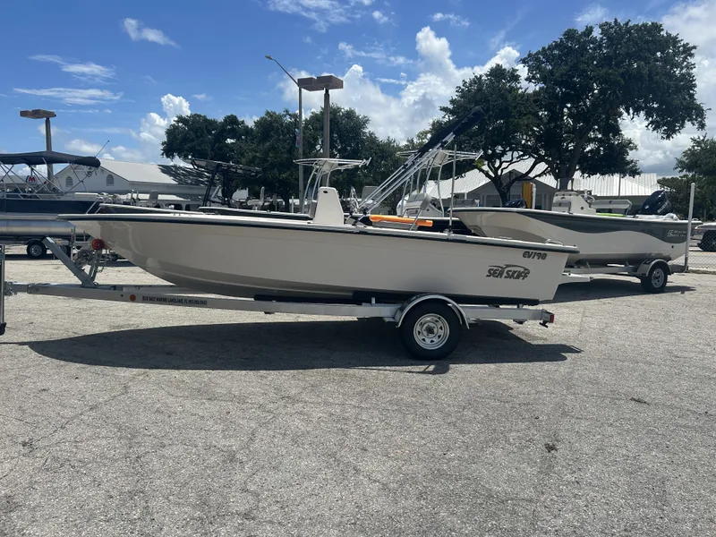 The Image of Carolina EV198 SEA SKIFF 2026 - 0