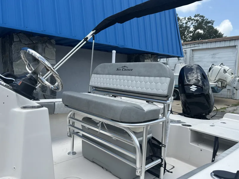 Slide: The Image of Carolina SEA CHASER 21 LX 2026 - 4