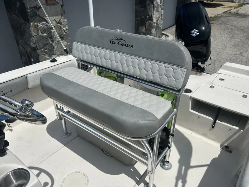 Slide: The Image of Carolina SEA CHASER 21 LX 2026 - 4