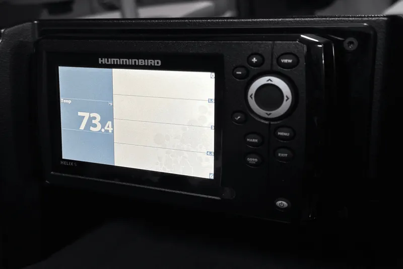 Slide: The Image of Premier 220 Sunscape 2025 - 44