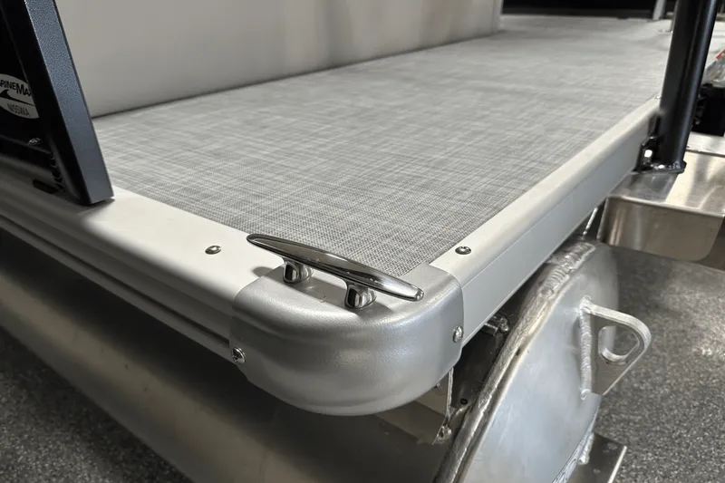 Slide: The Image of Premier 220 Sunscape 2025 - 72