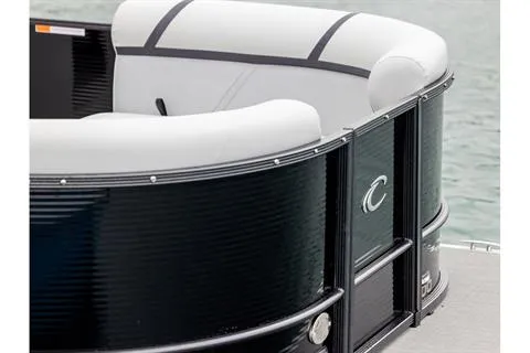 Slide: The Image of Crest Current 200 L 2026 - 14