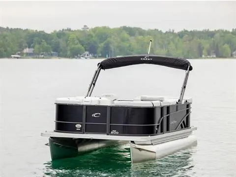 Slide: The Image of Crest Current 200 L 2026 - 18