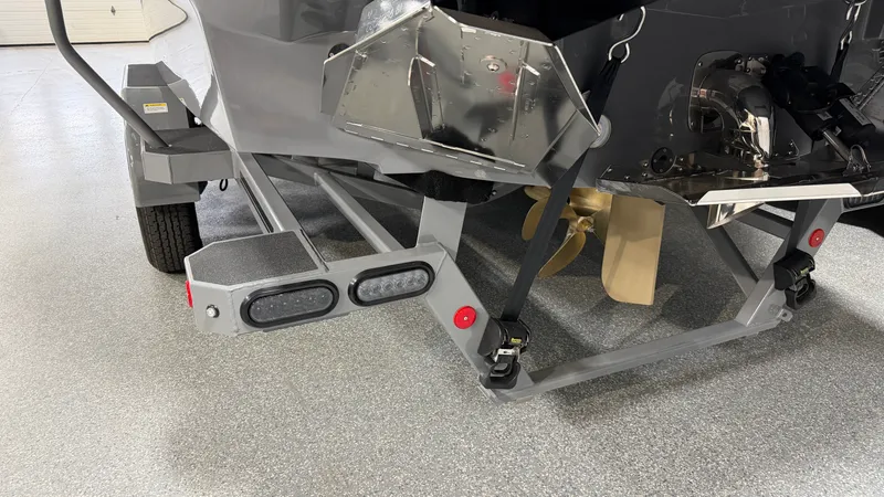 Slide: The Image of Mastercraft X24 2025 - 106
