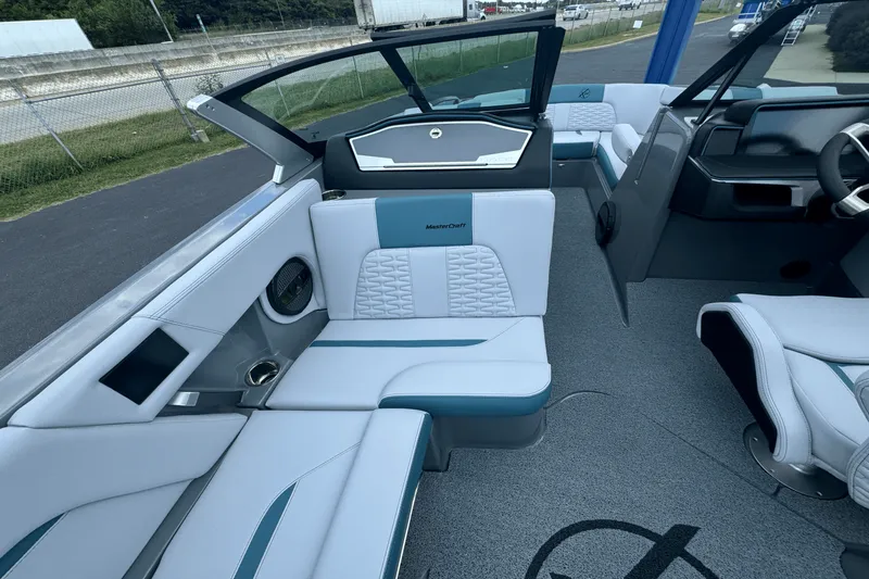 Slide: The Image of Mastercraft X24 2025 - 11