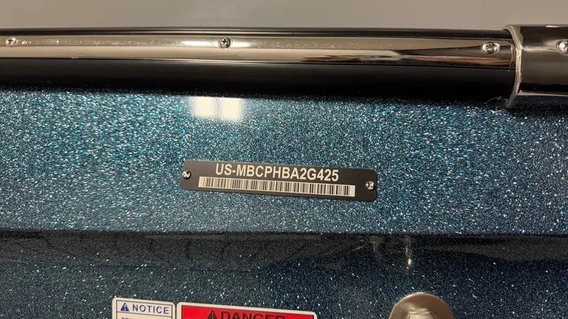Slide: The Image of Mastercraft X24 2025 - 118