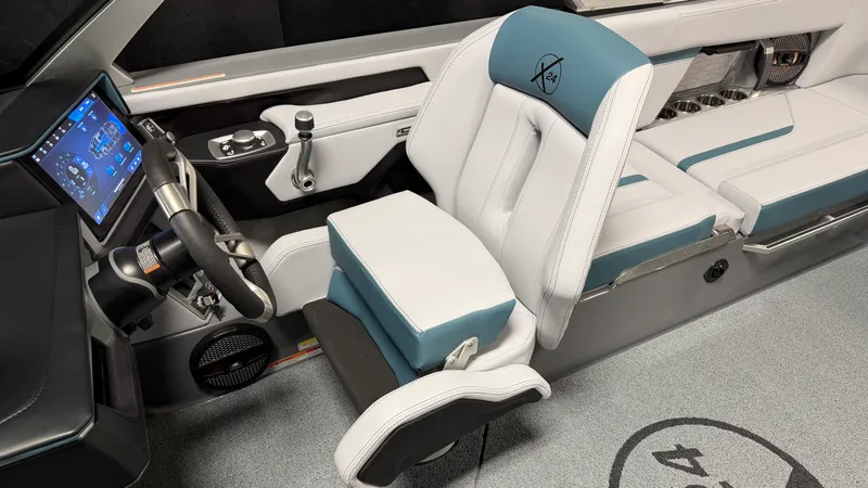 Slide: The Image of Mastercraft X24 2025 - 66