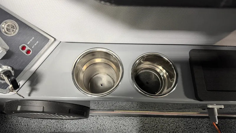 Slide: The Image of Mastercraft X24 2025 - 69