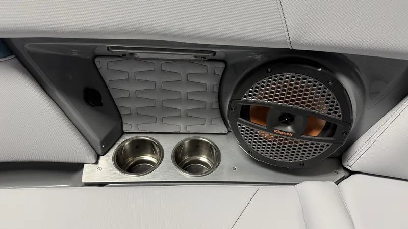 Slide: The Image of Mastercraft X24 2025 - 89