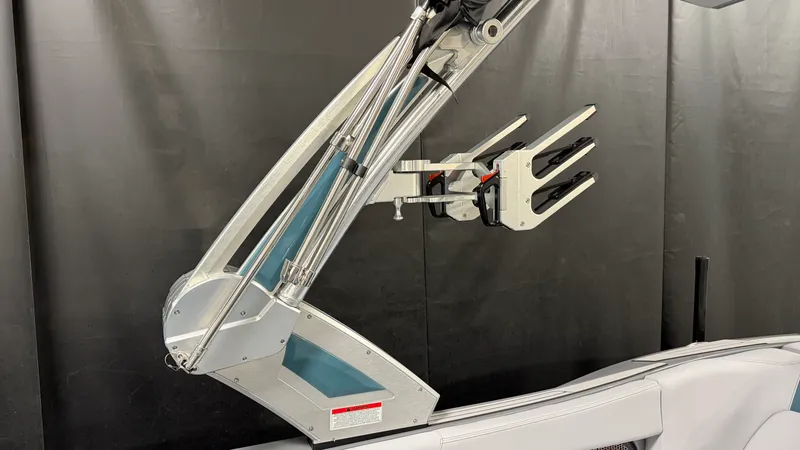 Slide: The Image of Mastercraft X24 2025 - 99