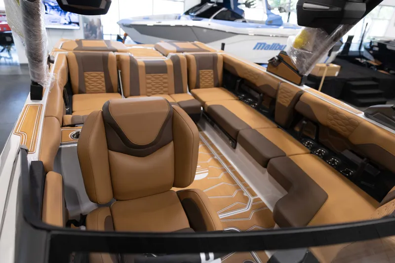 Slide: The Image of Malibu 24 MXZ 2026 - 29