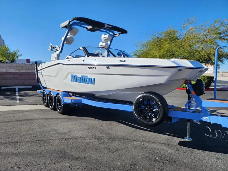Slide: The Image of Malibu 24 MXZ 2026 - 1
