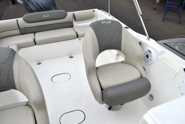 Slide: The Image of Key West Boats 203 DFS 2026 - 14