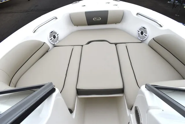 Slide: The Image of Key West Boats 203 DFS 2026 - 35