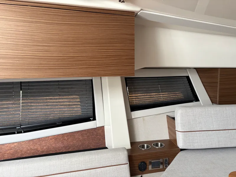 Slide: The Image of Boston Whaler 365 Conquest 2025 - 22