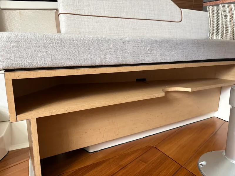 Slide: The Image of Boston Whaler 365 Conquest 2025 - 30