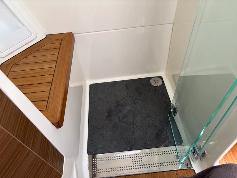 Slide: The Image of Boston Whaler 365 Conquest 2025 - 32