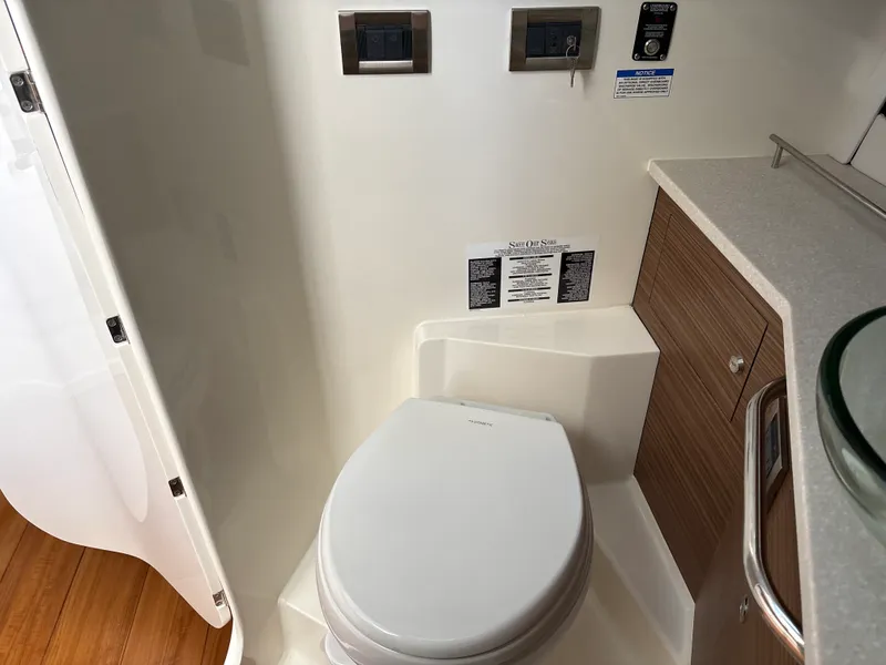 Slide: The Image of Boston Whaler 365 Conquest 2025 - 35