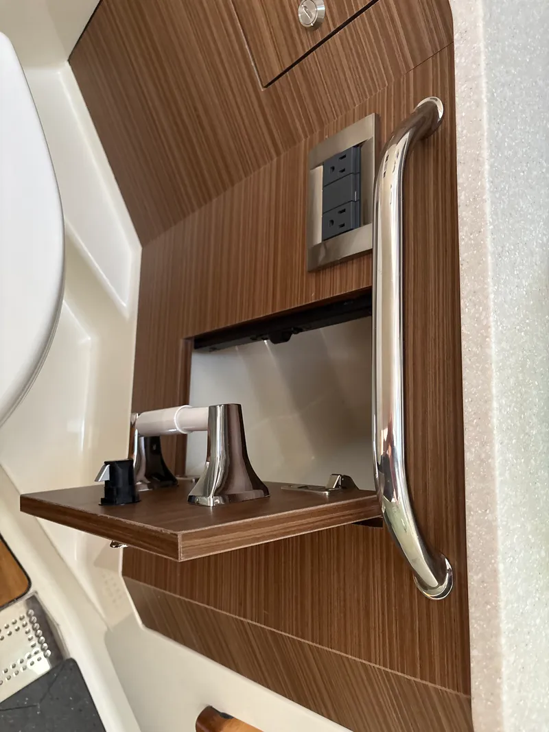 Slide: The Image of Boston Whaler 365 Conquest 2025 - 36