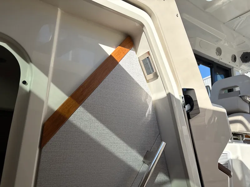 Slide: The Image of Boston Whaler 365 Conquest 2025 - 38