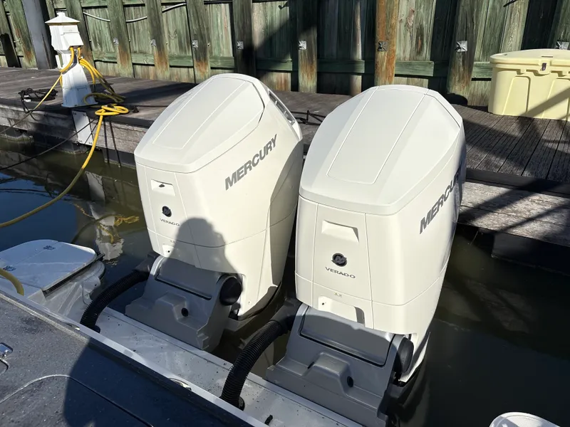 Slide: The Image of Boston Whaler 365 Conquest 2025 - 52