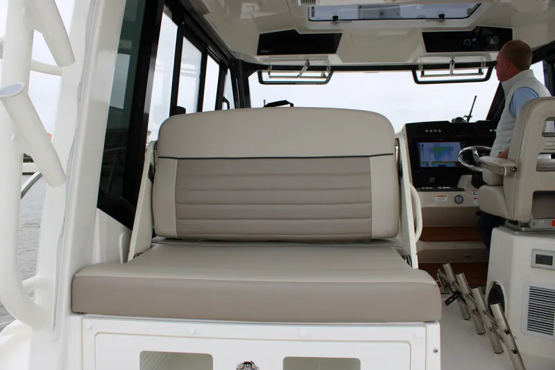 Slide: The Image of Boston Whaler 365 Conquest 2025 - 57