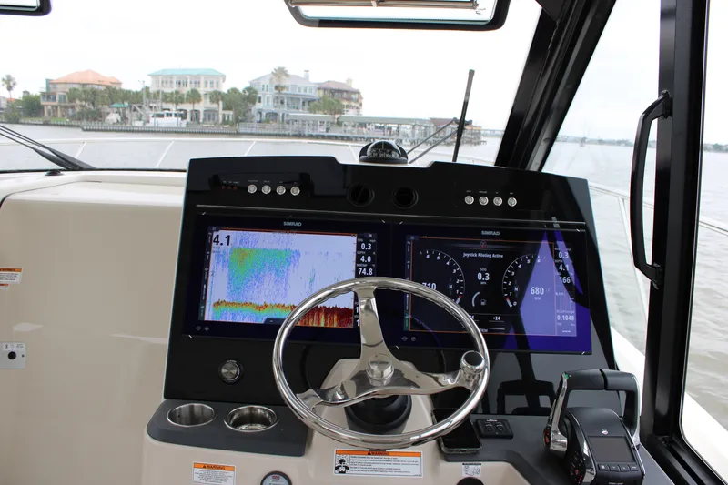 Slide: The Image of Boston Whaler 365 Conquest 2025 - 59