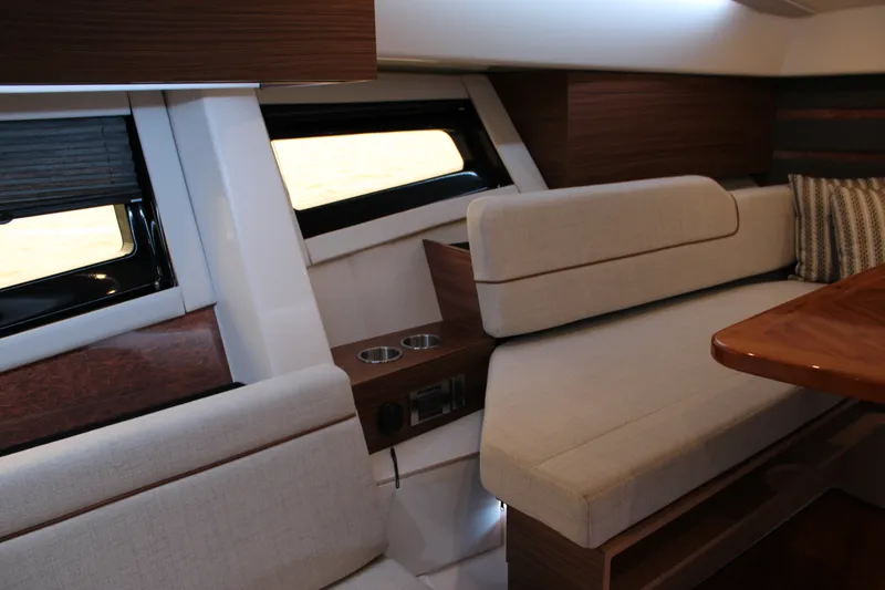Slide: The Image of Boston Whaler 365 Conquest 2025 - 73