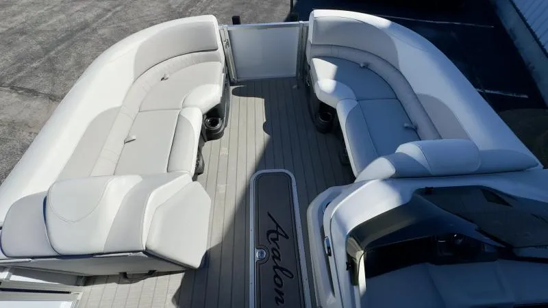 Slide: The Image of Avalon LSZ QL 2024 - 11